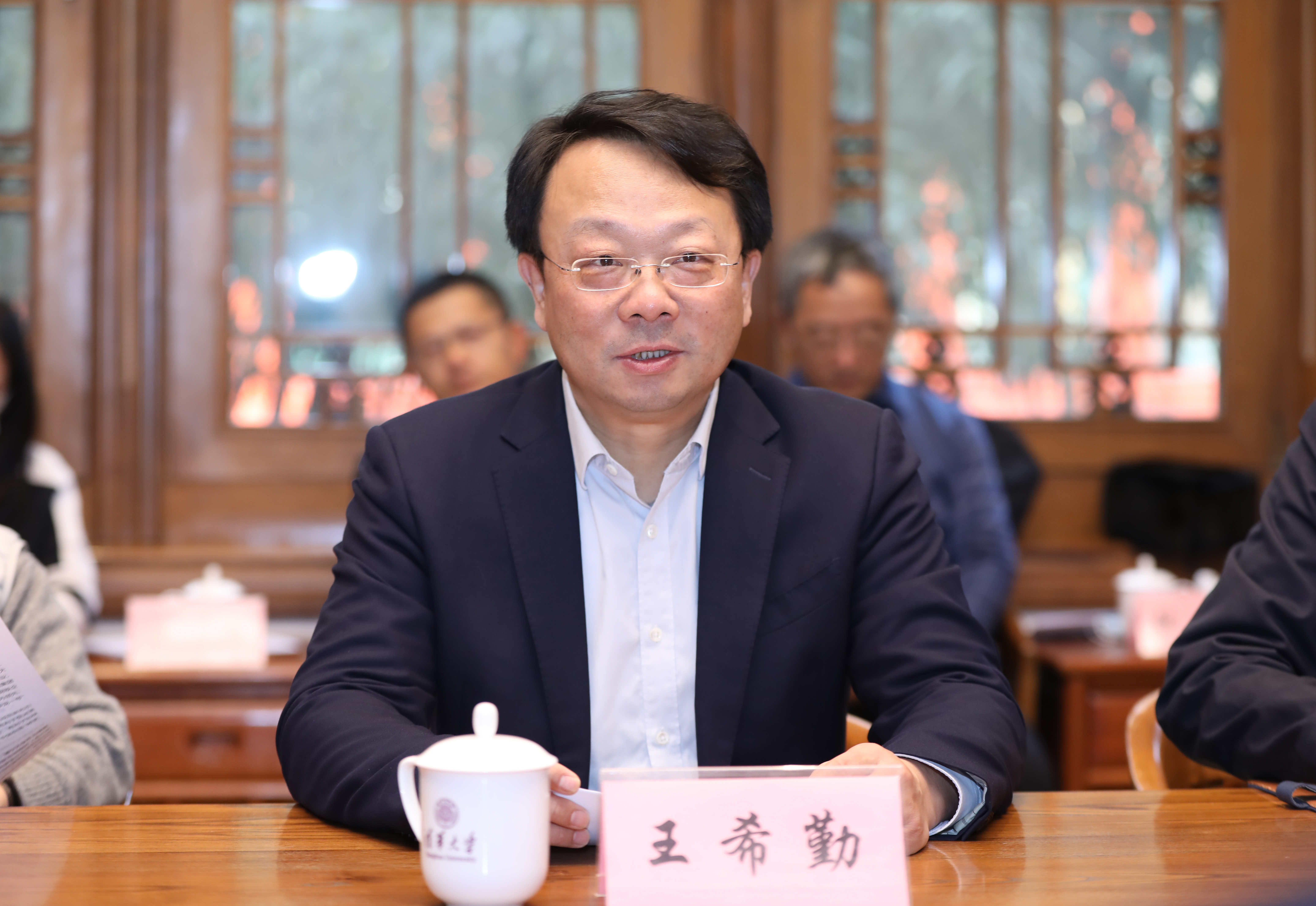 20230210-鞍钢集团有限公司调研beat365英国官方网站-张玉光-王校长 (3).JPG