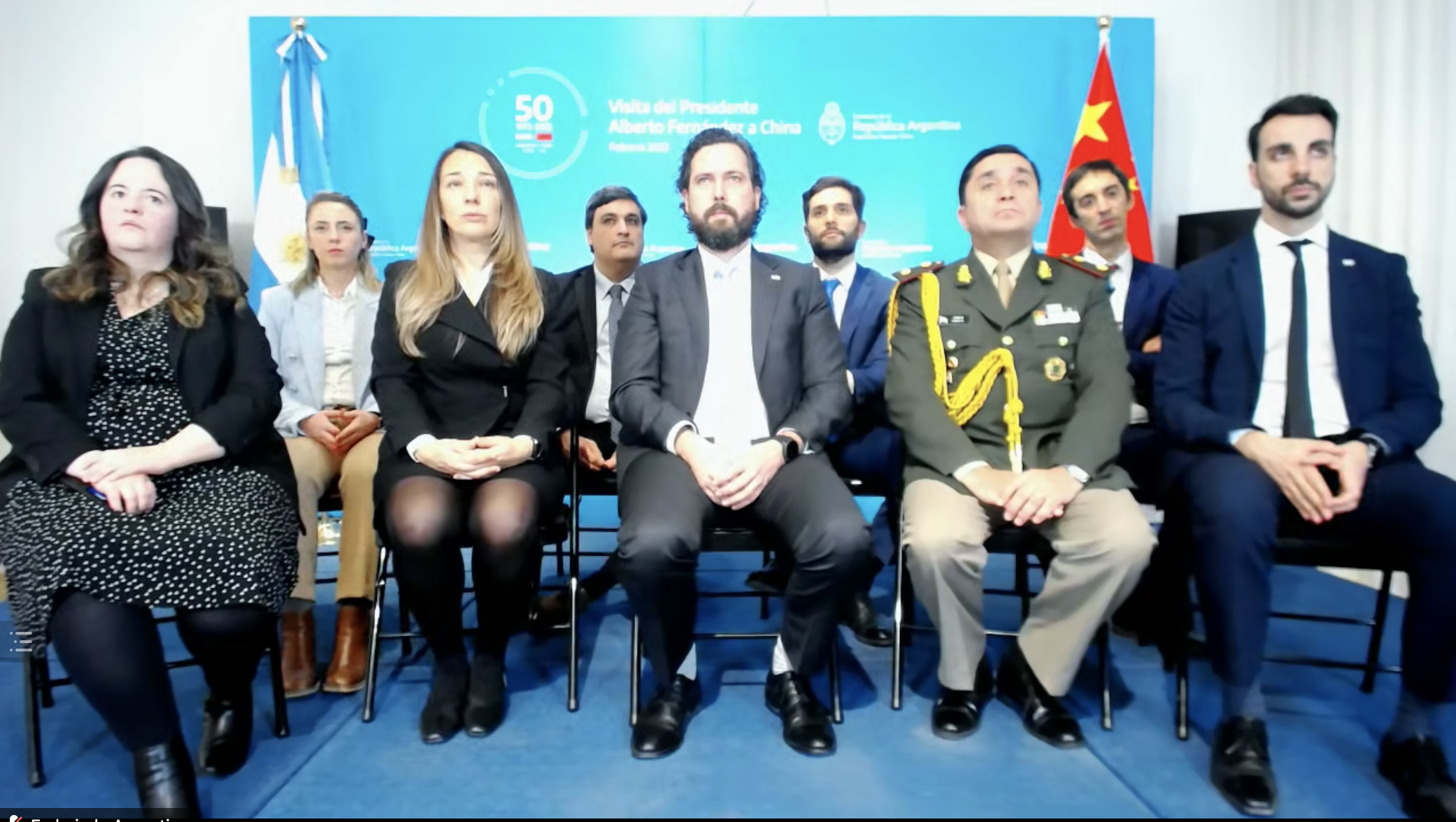 20220204-阿根廷总统阿尔韦托·费尔南德斯beat365英国官方网站名誉教授聘任仪式-刘书田-使馆全体官员出席仪式png